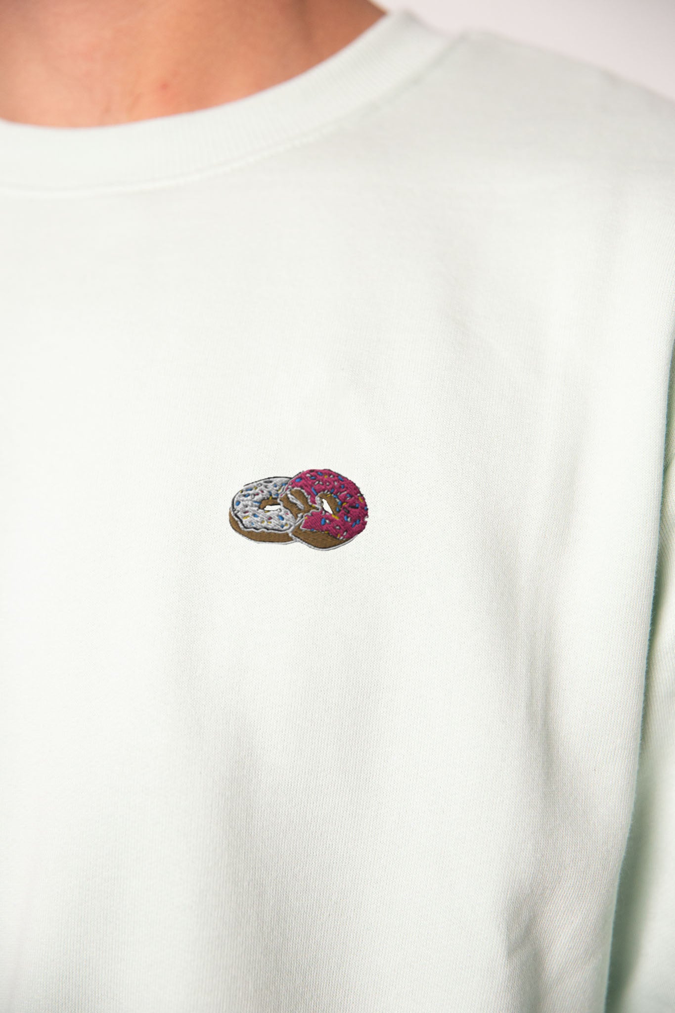 Donuts | Bestickter Bio-Baumwoll Pullover