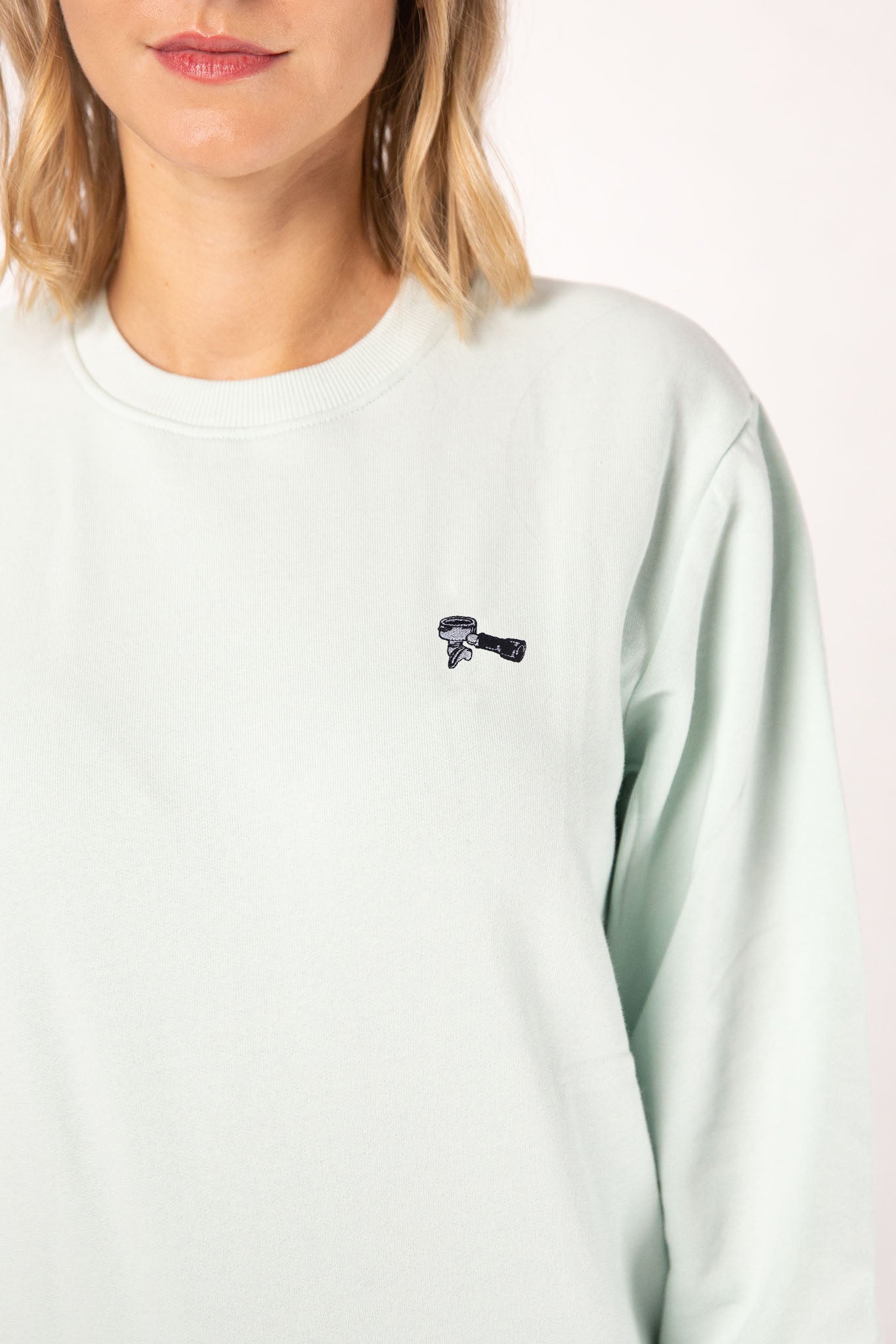 Siebträger | Bestickter Bio-Baumwoll Pullover