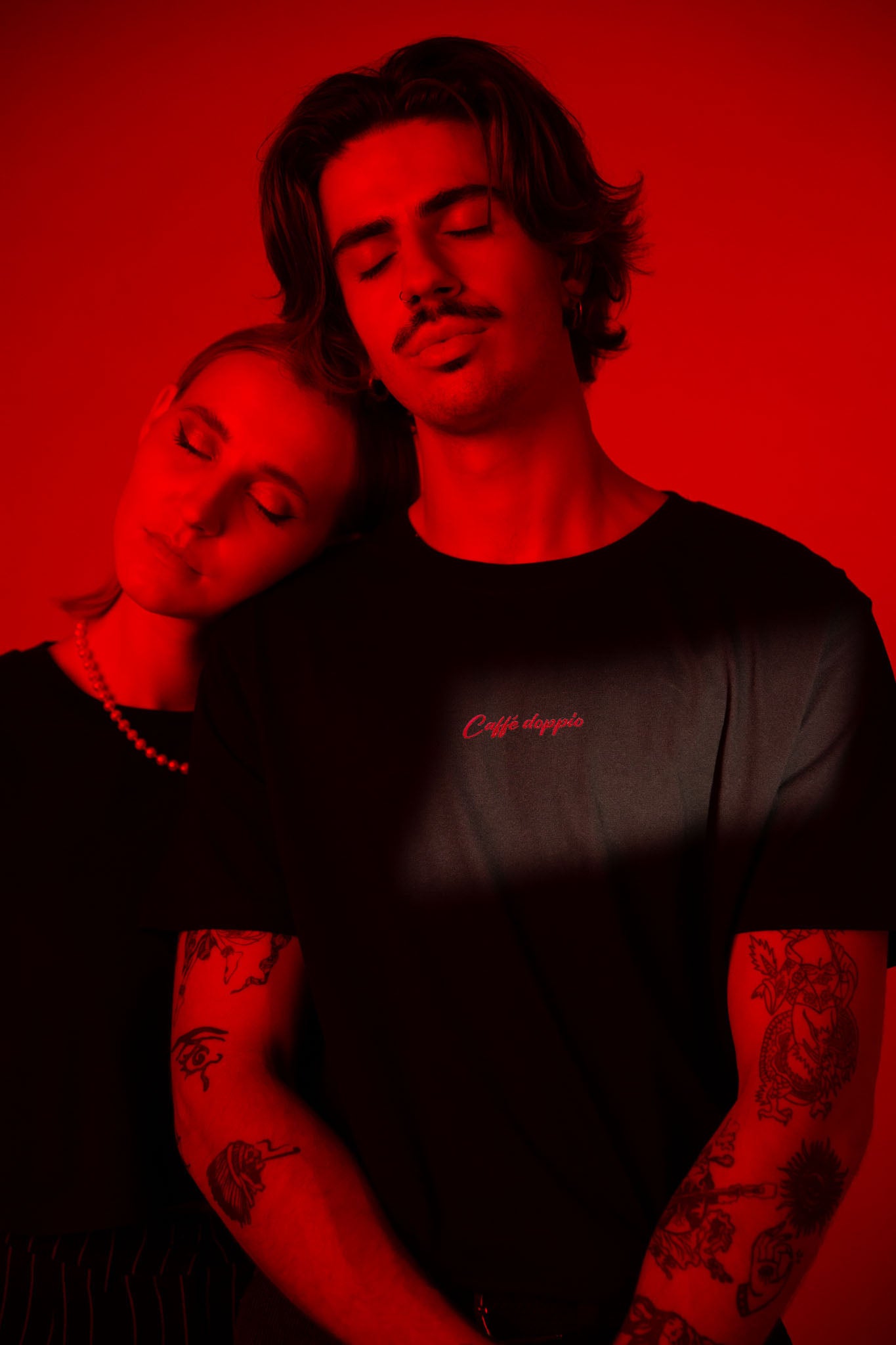 Caffé doppio | Besticktes Bio Baumwoll Männer T-Shirt