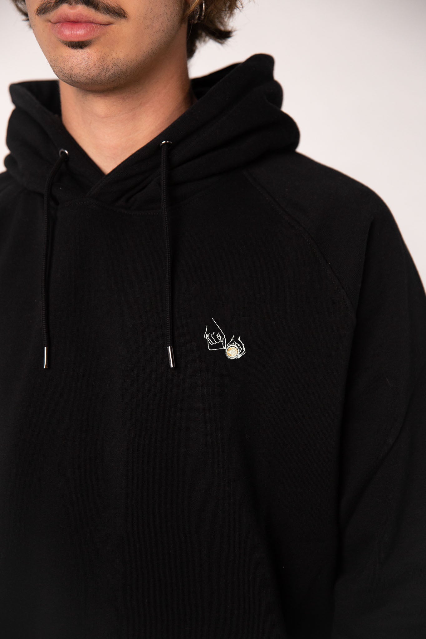 Latte Art | Bestickter Männer Bio Baumwoll Hoodie
