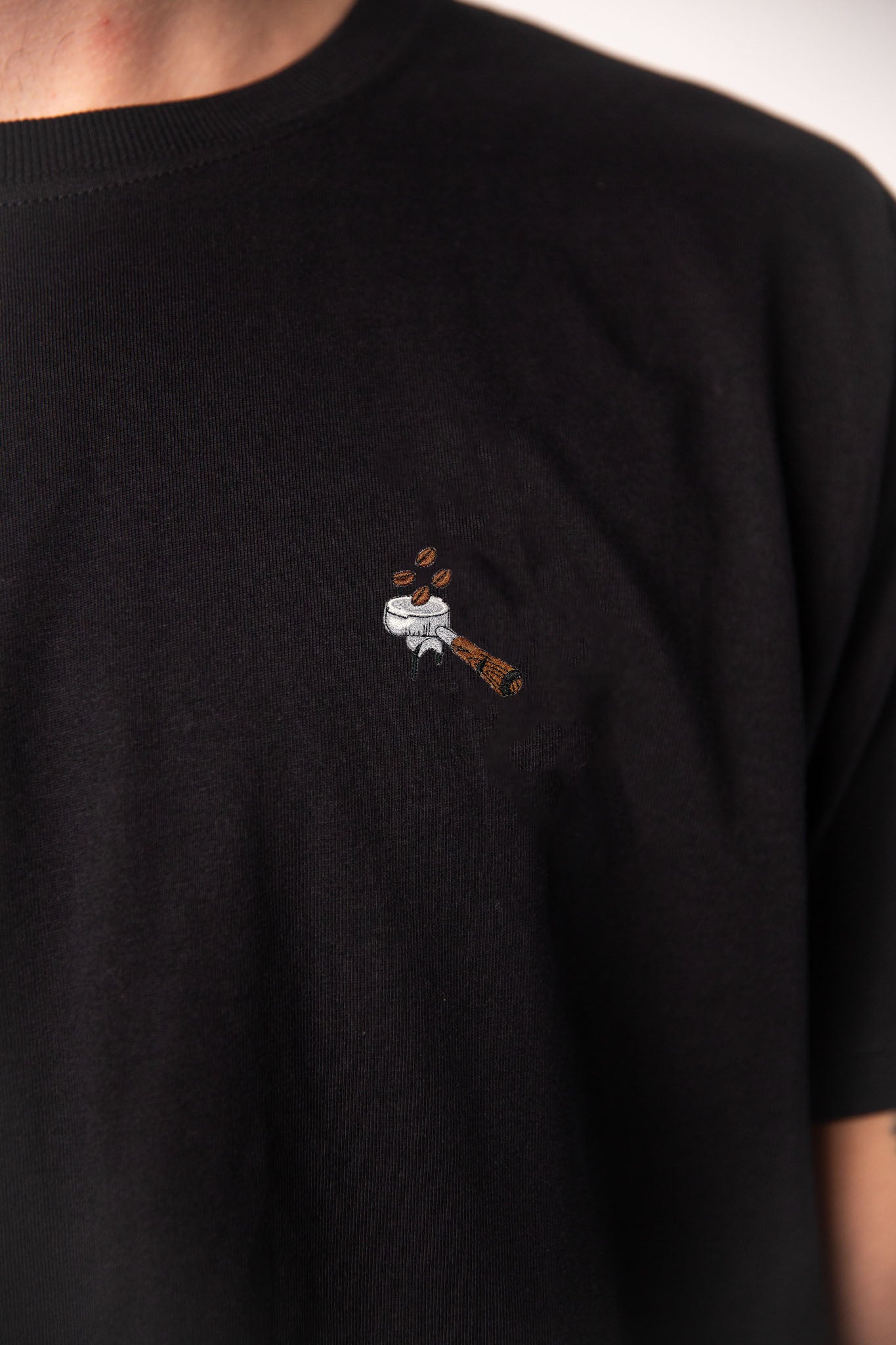 Siebträger Beans | Besticktes Bio Baumwoll Männer T-Shirt