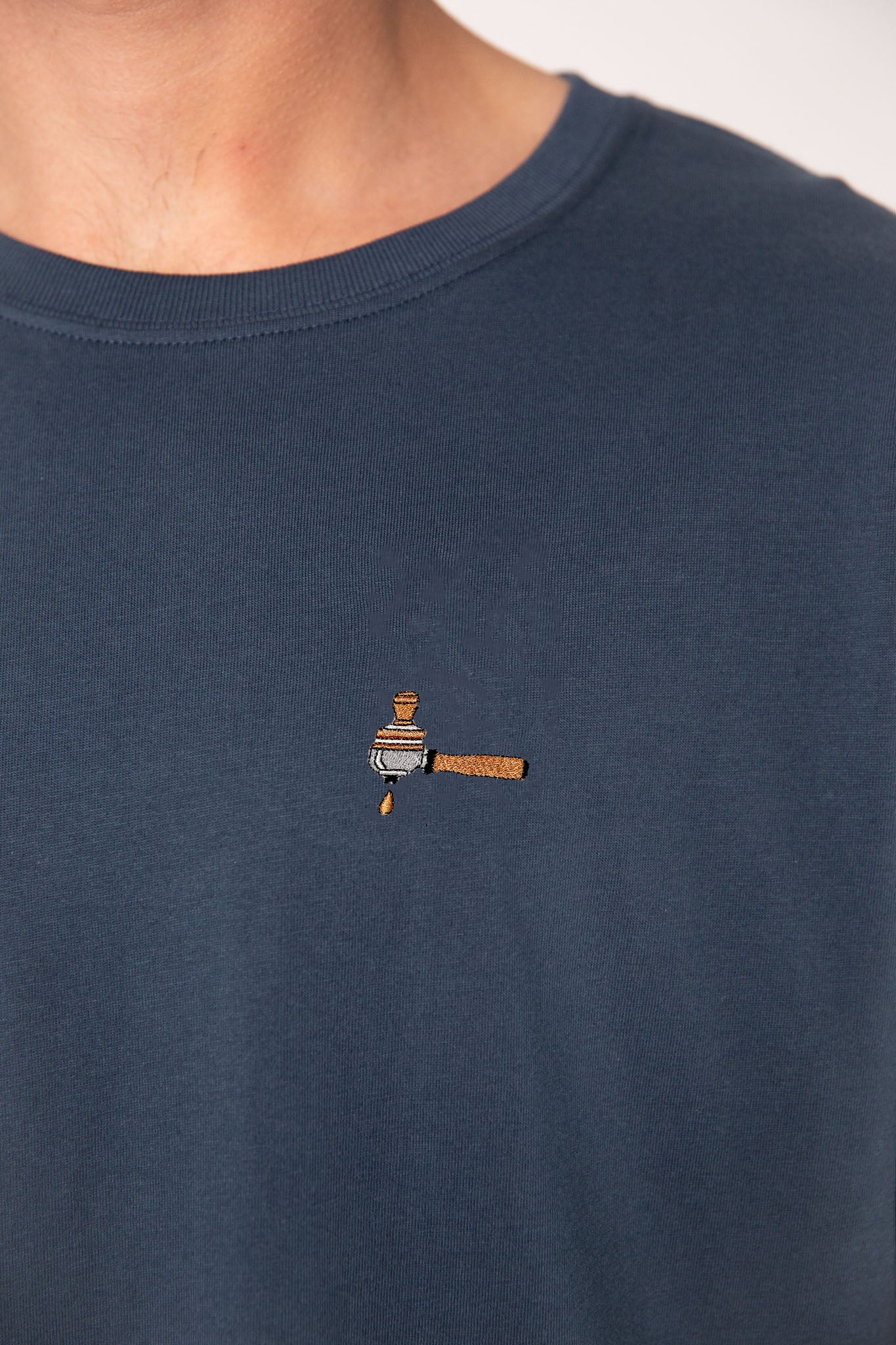 Siebträger & Tamper | Besticktes Organic Bio Baumwoll-T-Shirt
