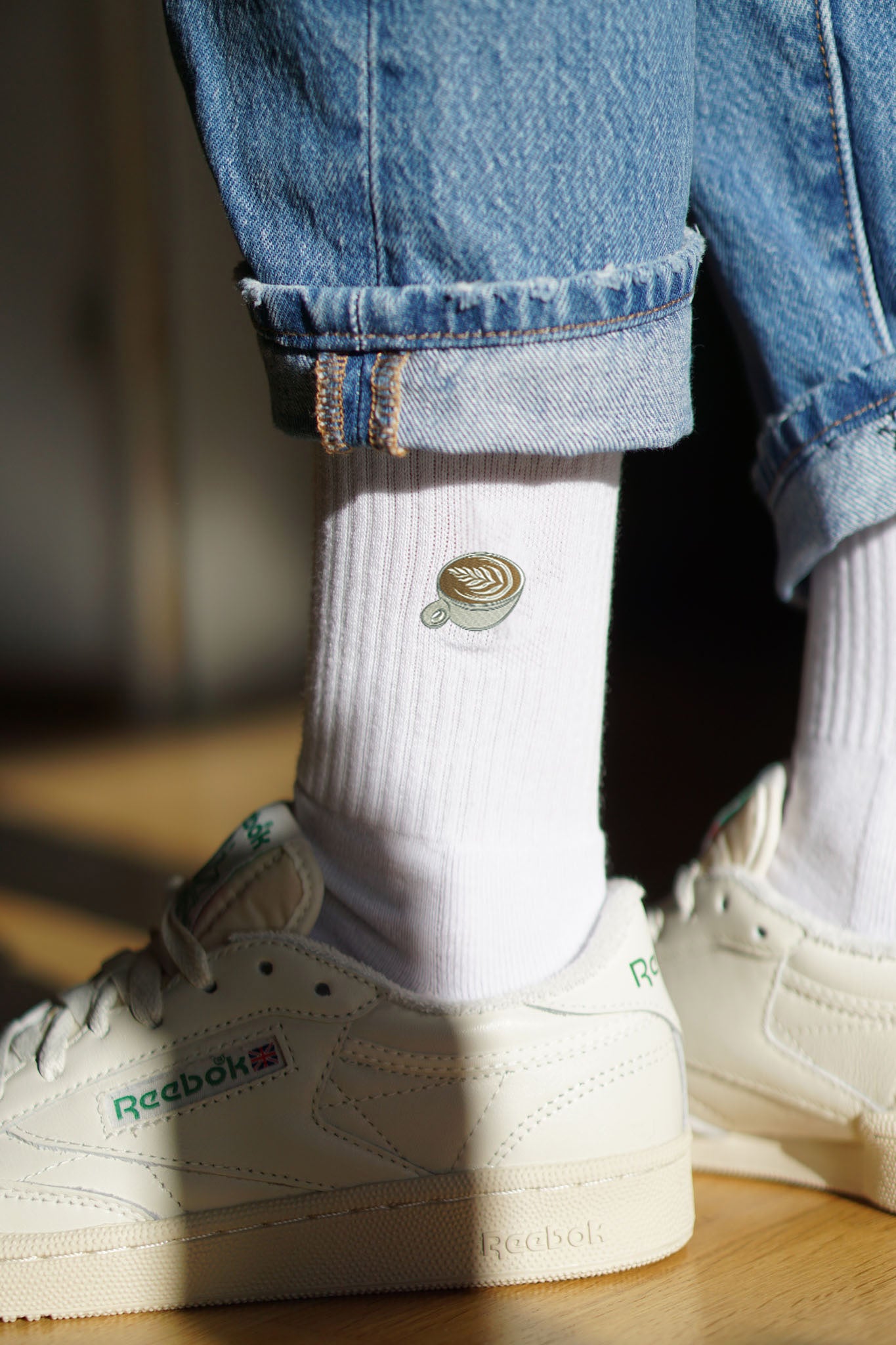 Flat White | Bestickte Bio Baumwoll Socken