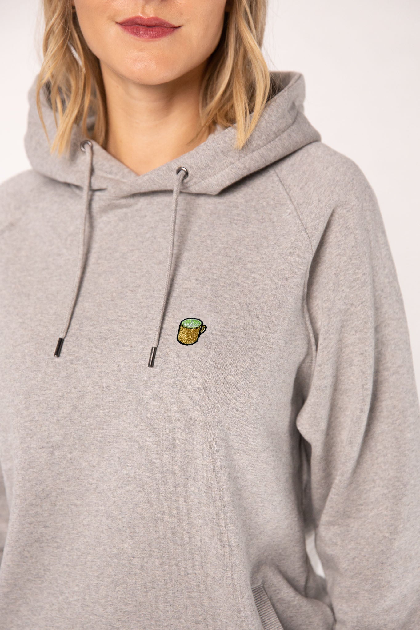 Matcha Latte | Bestickter Frauen Bio Baumwoll Hoodie