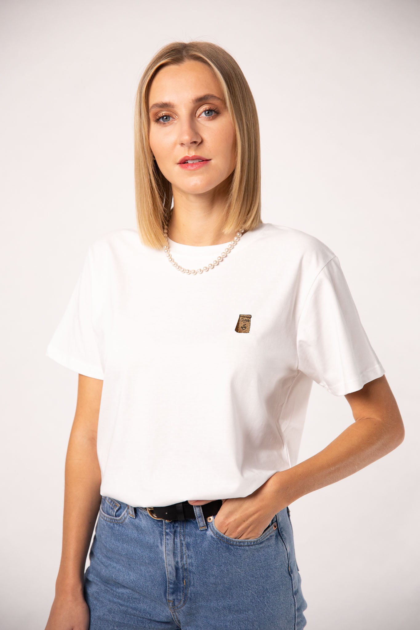 Coffee Bag | Besticktes Oversized Bio Baumwoll Frauen T-Shirt