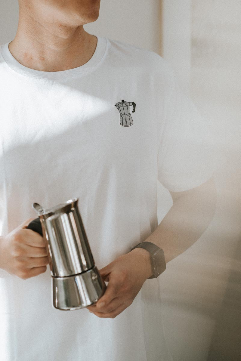 Espressokocher | Besticktes Organic Bio Baumwoll-T-Shirt